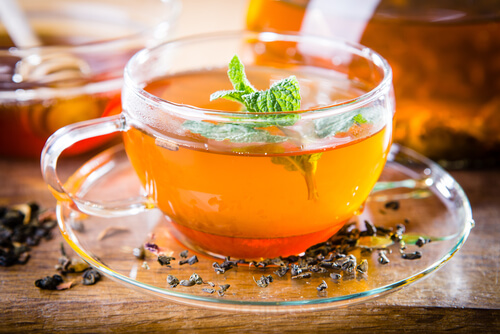 Herbata – jak prawidłowo parzyć?