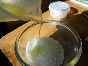 Peeling naturalny i unikatowy – jak go zrobić?