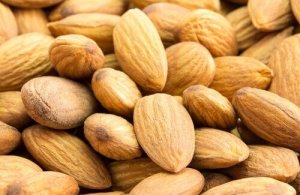 Migdały redukują poziomu cholesterolu!