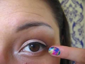 Stale puchnące powieki – jak im zaradzić?