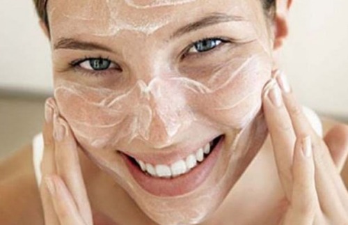 Naturalny peeling do twarzy