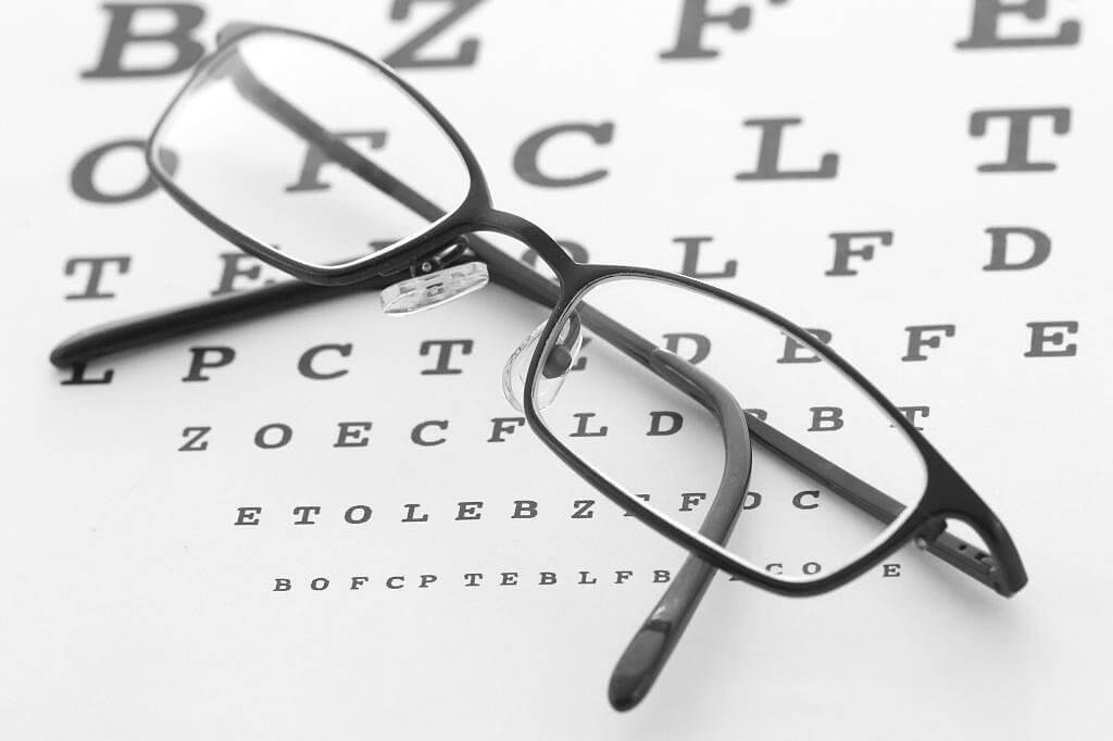 Okulary, a badanie wzroku