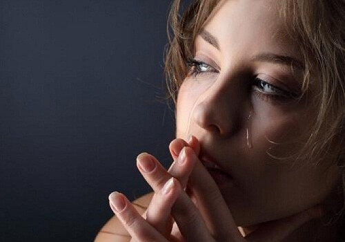 Stres i napięcie emocjonalne, nawyki przyspieszające starzenie