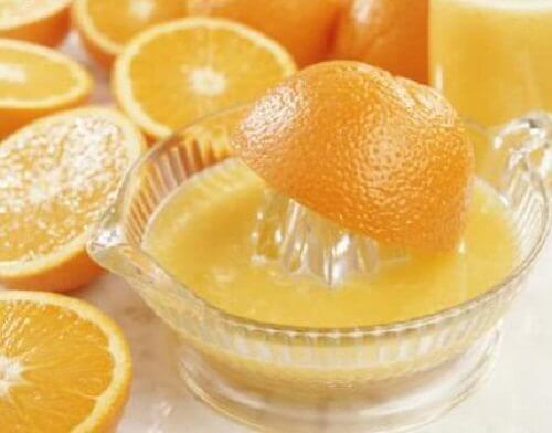 Naturalny sok pomarańczowy