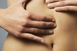 Wzdęcia: co je wywołuje i jak im zapobiec?