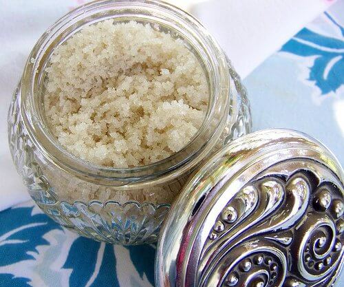 Naturalny peeling z cukru