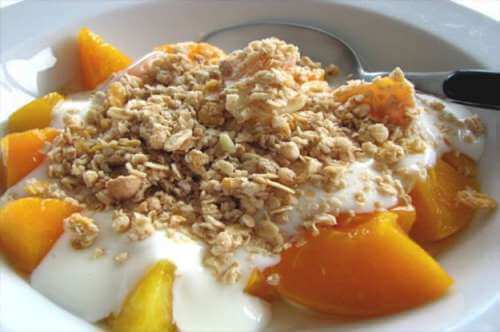 Płatki owsiane z owocami