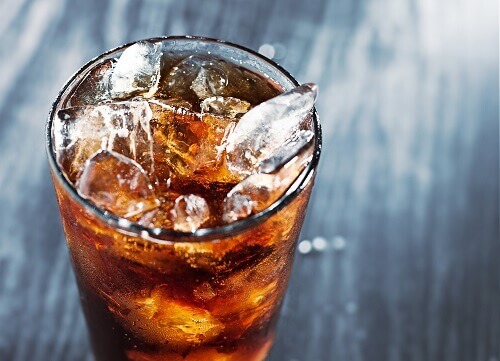 Cola z lodem