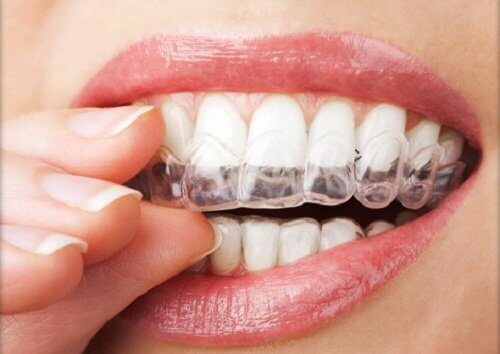 Zgrzytanie zębami — jak je zminimalizować?