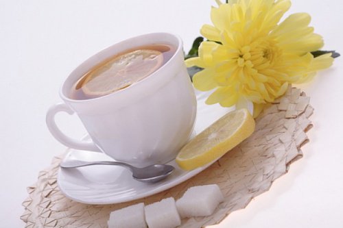 Herbata ze skórką cytrynową i jej właściwości