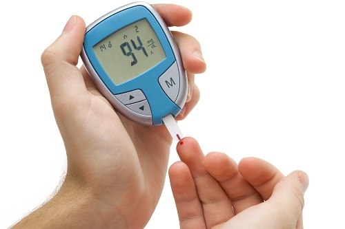 Pomiar cukru we krwi a cukrzyca typu 1 lub 2