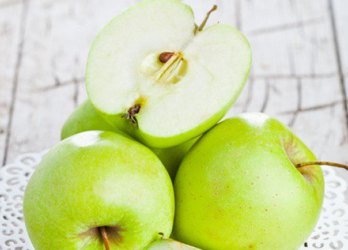 Zielone jabłka pomagają oczyścić jelita