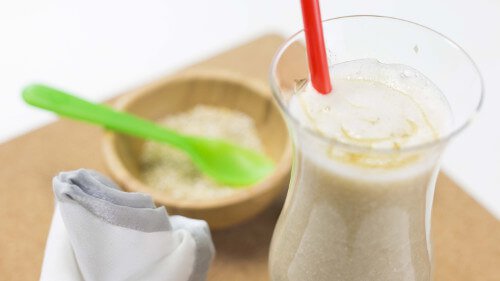 Owsiany koktajl z gruszką