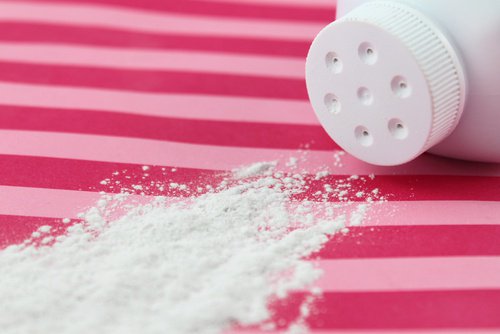 stopy świeże za sprawą proszku do stóp