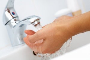 Jak odpowiednio myć ręce?