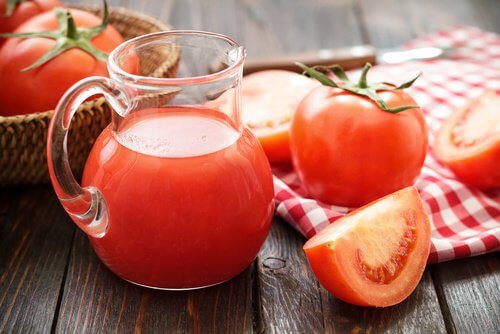Pomidory - czy wiesz, dlaczego należy jadać je w zasadzie codziennie?