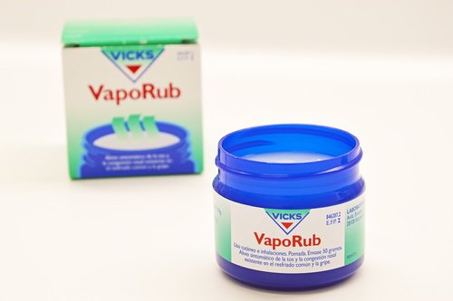 Vicks VapoRub