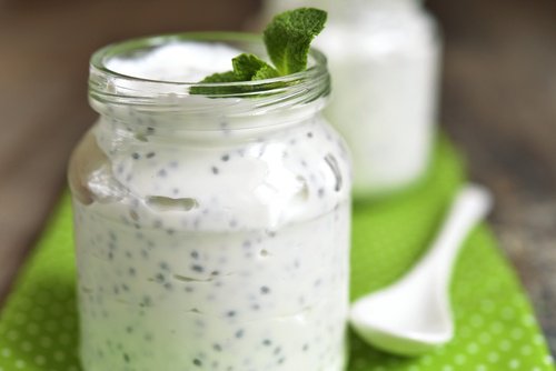 Kefir i siemię lniane w słoiku