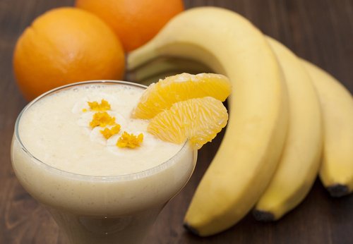 Sok bananowy, banany, pomarańcze