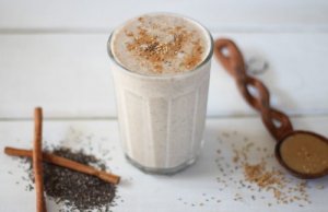 Włosy są osłabione i wypadają? Wypróbuj to smoothie
