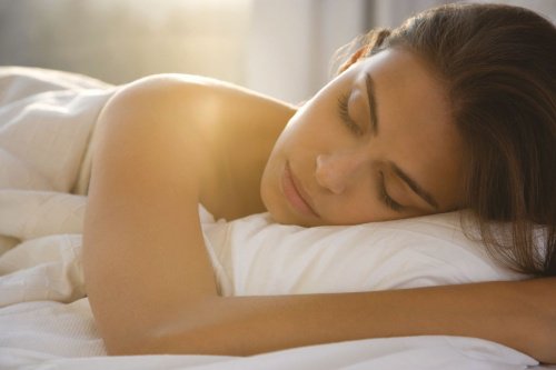 Spanie nago -  Oto siedem korzyści