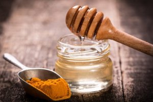 Czyścimy płuca - naturalny syrop z imbiru kurkumy