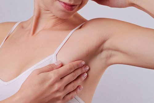 soda oczyszczona to świetna ochrona pod pachami