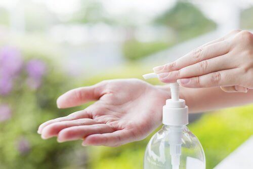 mydło przeciwbakteryjne na ręce