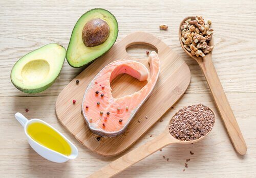 Dieta po 40-tce powinna być bogata w produkty bogate w kwasy tłuszczowe omega-3 
