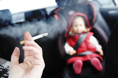 palenie przy dziecku