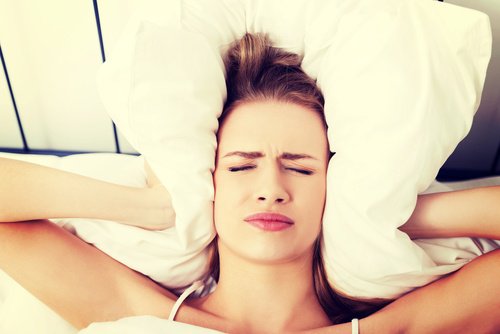 Ból głowy o poranku – Najczęstsze możliwe przyczyny