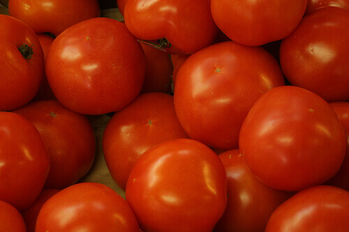 Pomidory są jednym ze środków moczopędnych