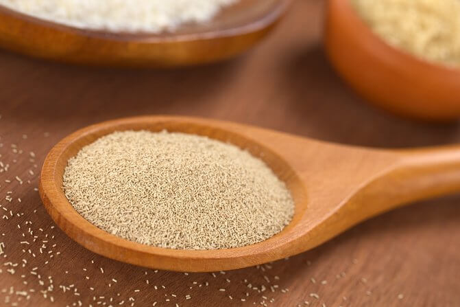 Łyżka drożdży piwnych