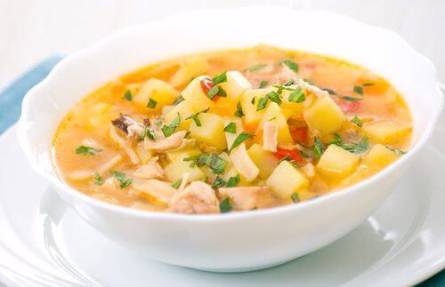 Zupa – jak przygotować ją w najzdrowszy sposób?