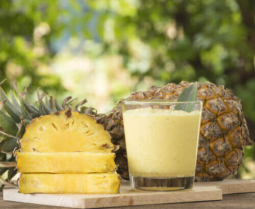 ananas i sok