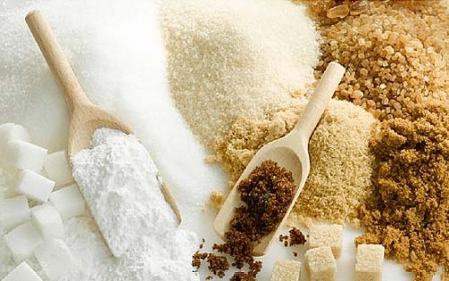 Peeling cukrowy – 3 przepisy dla suchej cery