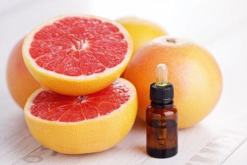 Przekrojony grapefruit