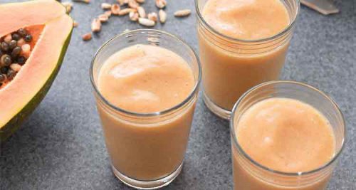 Wegańskie smoothies z papai