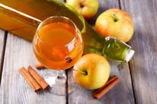 Ocet jabłkowy – 8 powodów dlaczego warto go pić