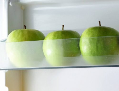 Jabłka w lodówce