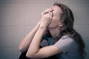 Przemoc psychiczna i jej 7 ukrytych efektów