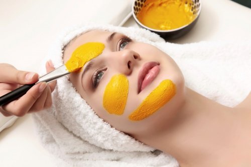Worki pod oczami? Wypróbuj 7 naturalnych sposobów