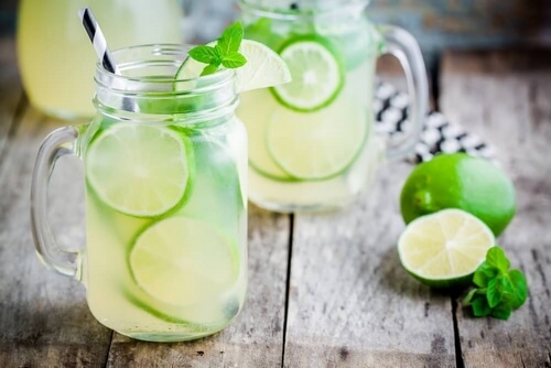 Spal tkankę tłuszczową sięgając po tą pyszną lemoniadę Spal tkankę tłuszczową sięgając po tą pyszną lemoniadę