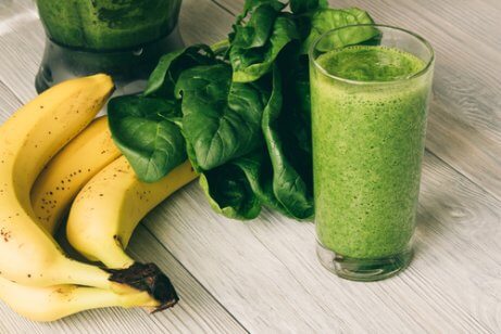 Smoothie i szpinak