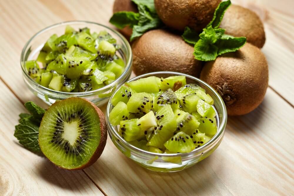 Sałatka z kiwi owoce