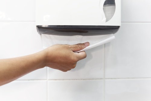papier do osuszania rąk Toalety publiczne