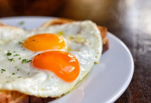 Smażone jajka złe nawyki żywieniowe