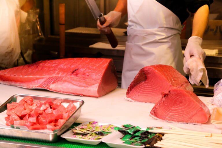 Czerwony tuńczyk, szkodliwe ryby, których nie należy jeść