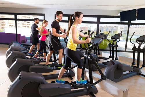 Siłownia ćwiczenie i sport na czerwone krwinki