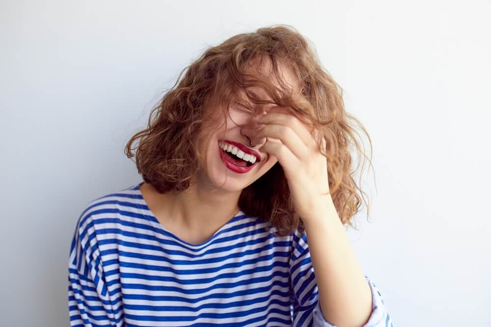 Pokonanie stanów lękowych za pomocą śmiechu